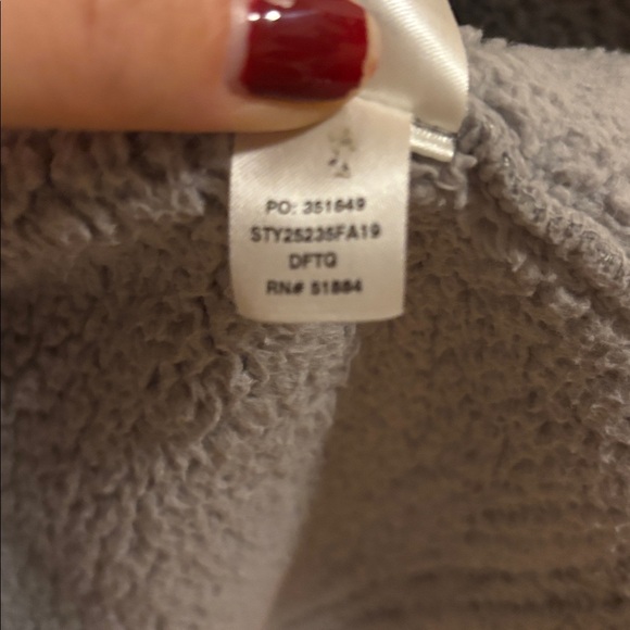 Patagonia Gray Los Gatos Fleece 1/4 zip - Picture 6 of 7